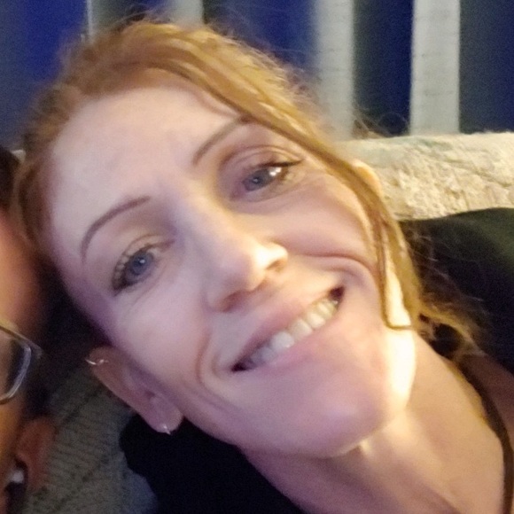 Meet your Posher, Autumn - Picture 2 of 2